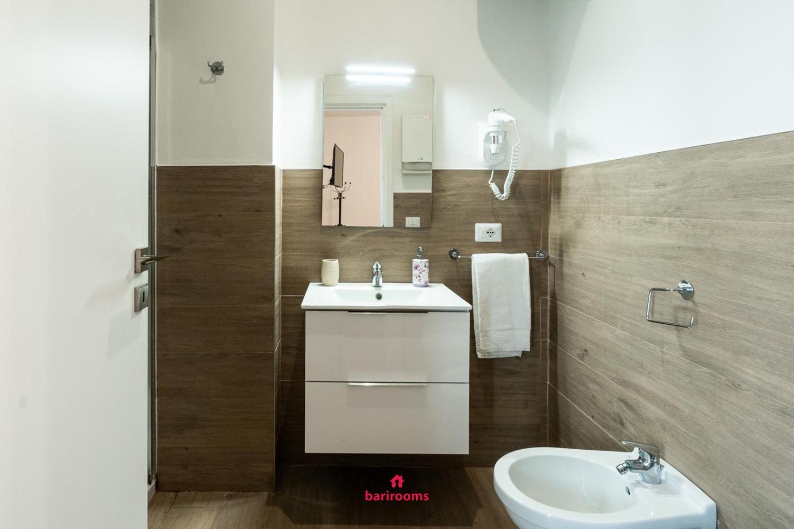 Barirooms - Melo Suites Exteriör bild
